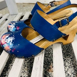 Artified Blue Dansko Mary Jane Clogs